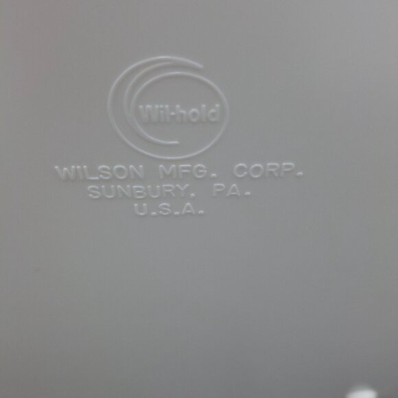 Wilson WIL-HOLD Plastic Wicker Basket Weave Sewing Box & Accessories Made in USA - Picture 7 of 16